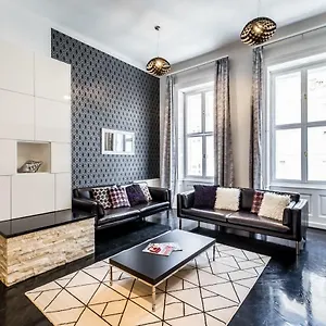 Bpr B&w Elegant Appartamento